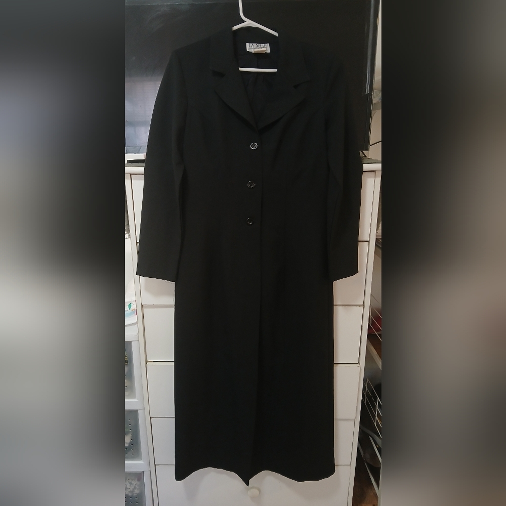 La Belle Black Longline Single-Breasted Blazer